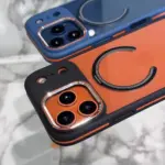 IPHONE17PRO/PM 雙色金甲造型磁吸殼（黑/藍）