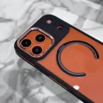 IPHONE17PRO/PM 雙色金甲造型磁吸殼（黑/藍）